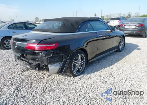 2019 Mercedes-Benz E 450 4Matic z USA, uszkodzony, nr VIN WDD1K6JB6KF080931